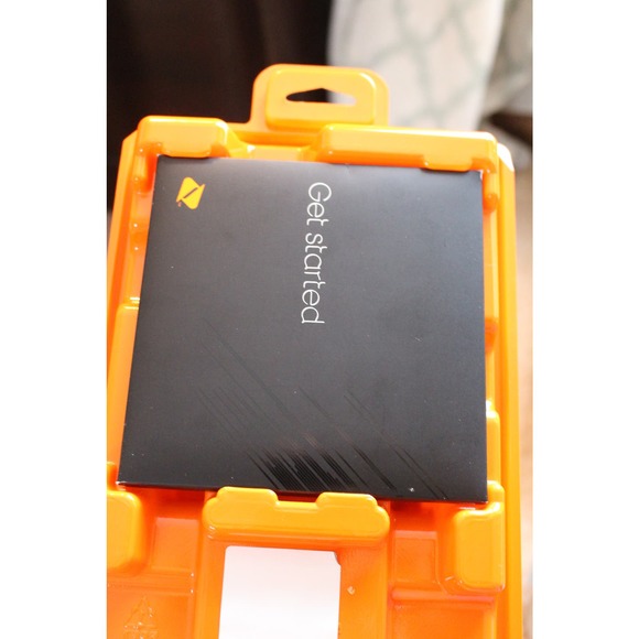 Boost Mobile Kyocera Coast KYS2151ABB Black Flip Cellular Phone Never used - Picture 7 of 7